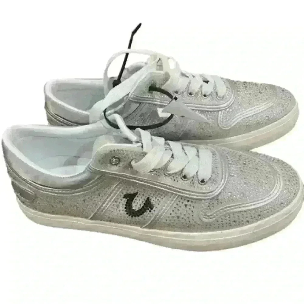 True Religion Esparanza silver bling studded lace up low top sneakers. Sz 8. NWT